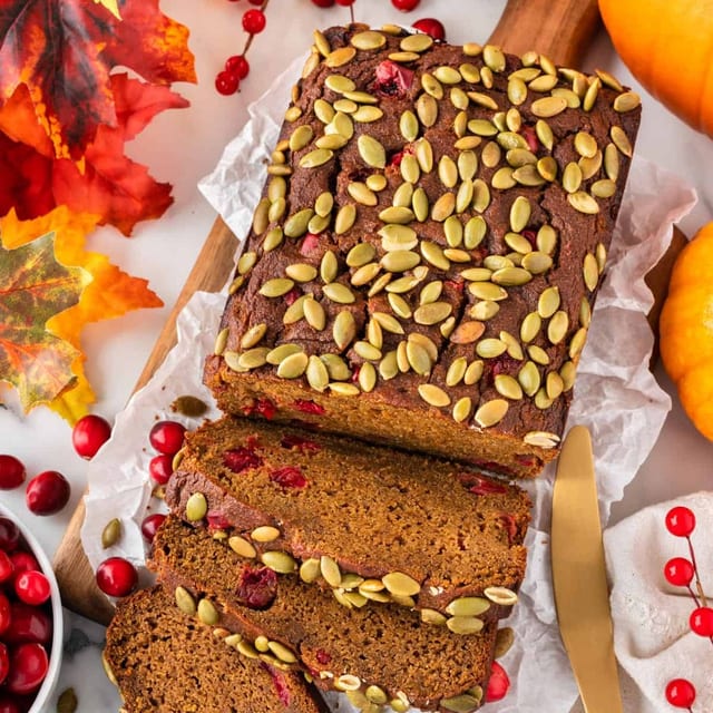 PUMPKIN CRANBERRY BREAD - VEGAN.