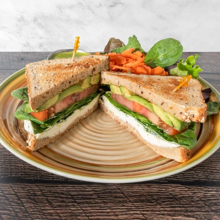 Refreshing Smoothies: A Healthy Start